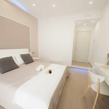 シェリー ベッド・アンド・ブレックファスト 3*