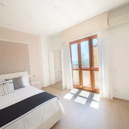 シェリー ベッド・アンド・ブレックファスト