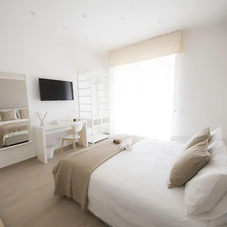 シェリー ベッド・アンド・ブレックファスト 3*