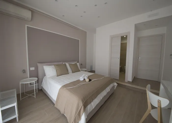 ベッド・アンド・ブレックファスト シェリー 3*