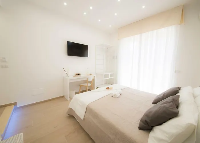 ベッド・アンド・ブレックファスト シェリー